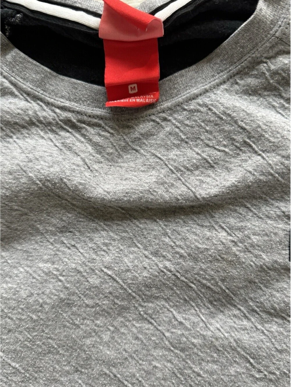 Nike Long Sleeve Crewneck Sweatshirt Men’s Medium Gray Pullover Patch Logo